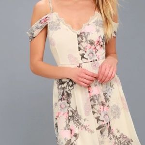Lulus CREAM FLORAL OFF-THE-SHOULDER LACE dress